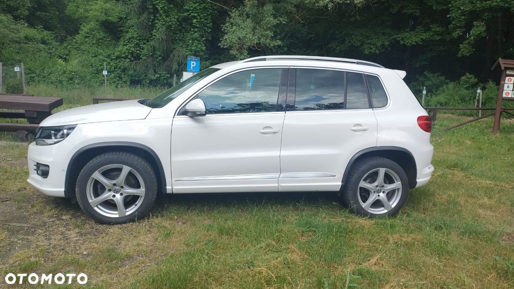 Volkswagen Tiguan 2.0 TDI Perfectline R-Style - 9
