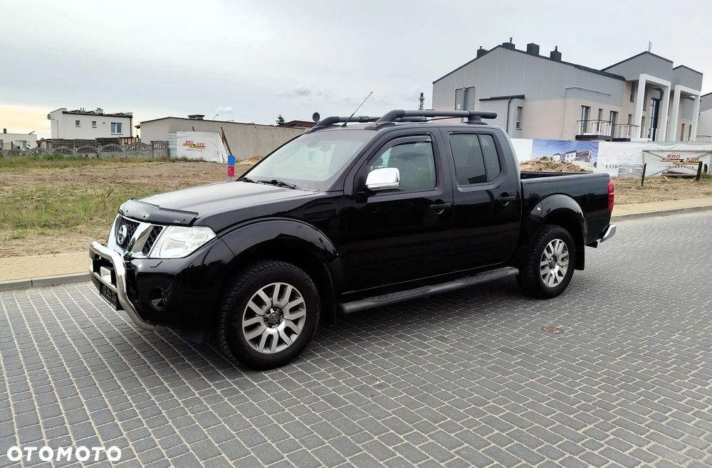 Nissan Navara 3.0 D V6 - 16