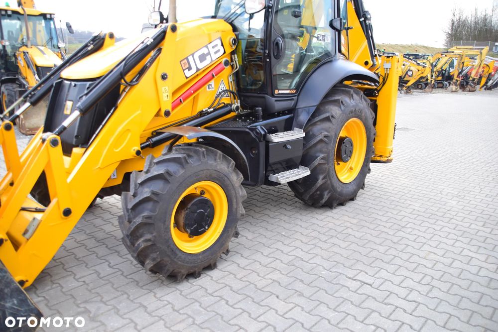 JCB 3CX Sitemaster TURBO 4x4 Torquelock - 4