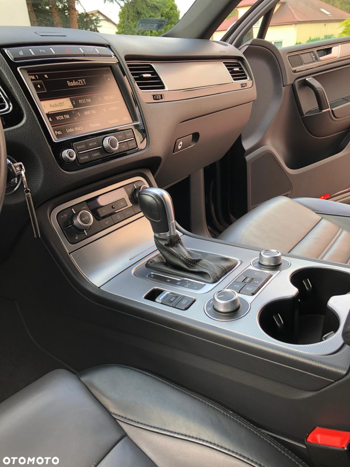 Volkswagen Touareg 3.0 V6 TDI BMT Perfectline R-Style - 16