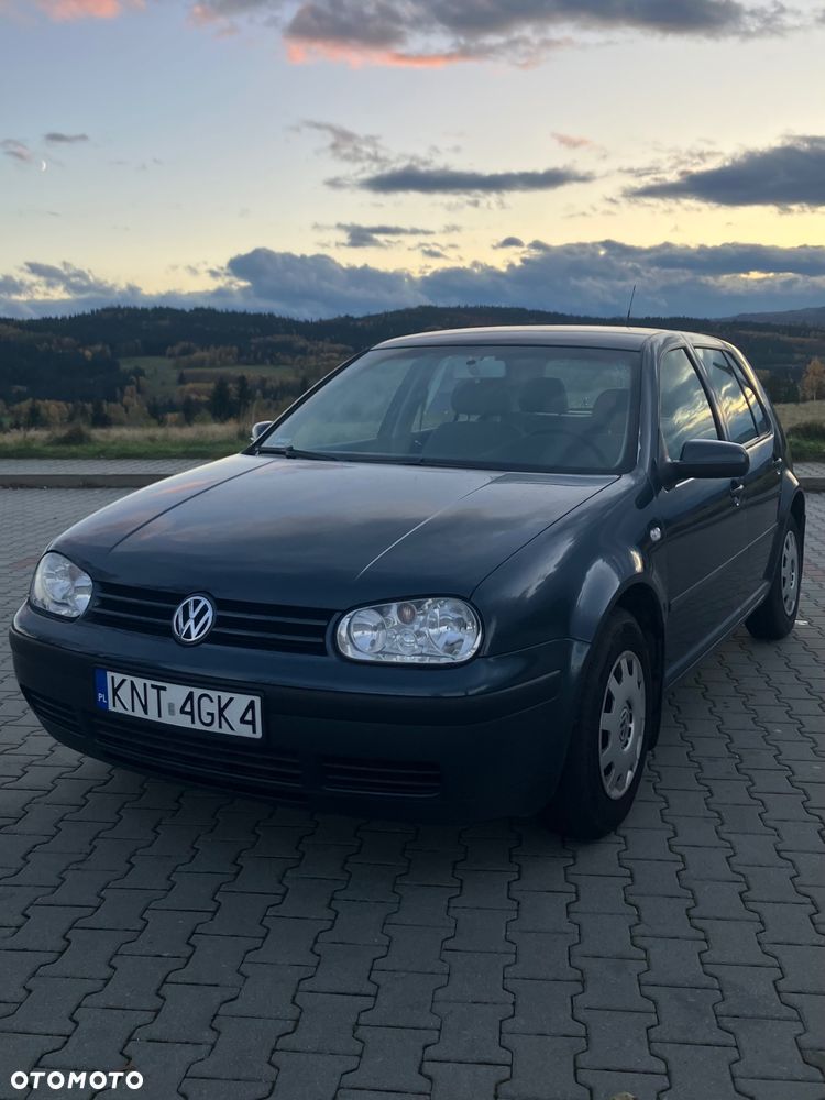 Volkswagen Golf 1.4 Trendline - 1