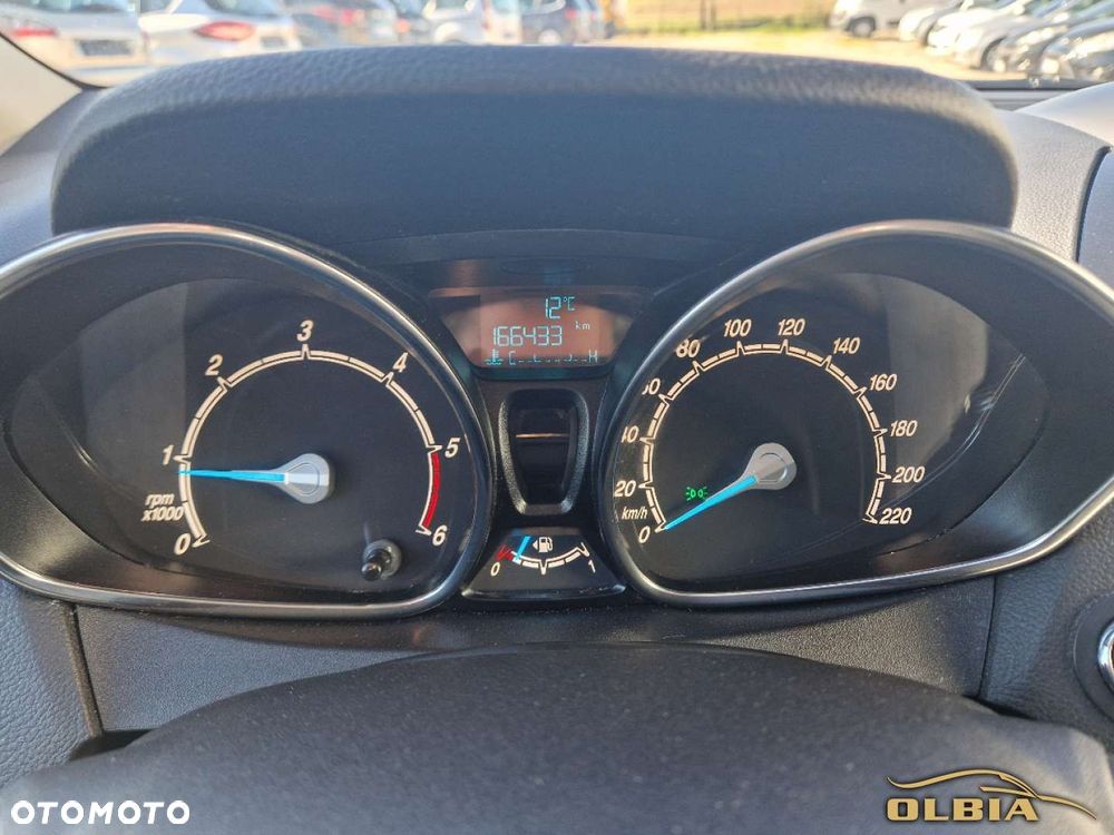 Ford B-MAX 1.6 TDCi Titanium - 18