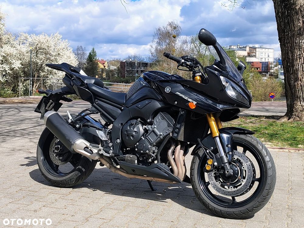 Yamaha FZ8 - 5