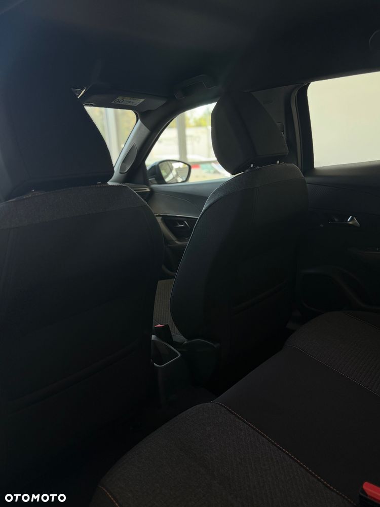 Peugeot 2008 - 13