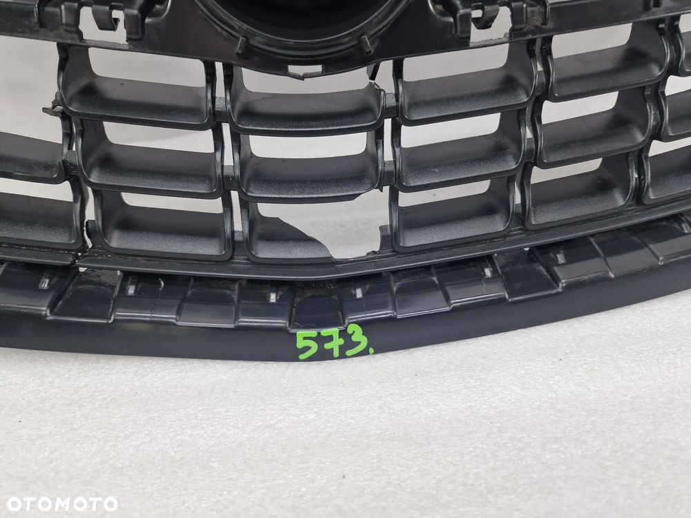 OPEL ZAFIRA C 11- ATRAPA / GRILL PRZEDNI PRZÓD , NR 13300698 , NR AUKCJI GL573 - 11