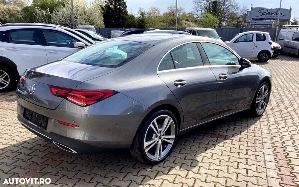 Mercedes-Benz CLA 180 - 2