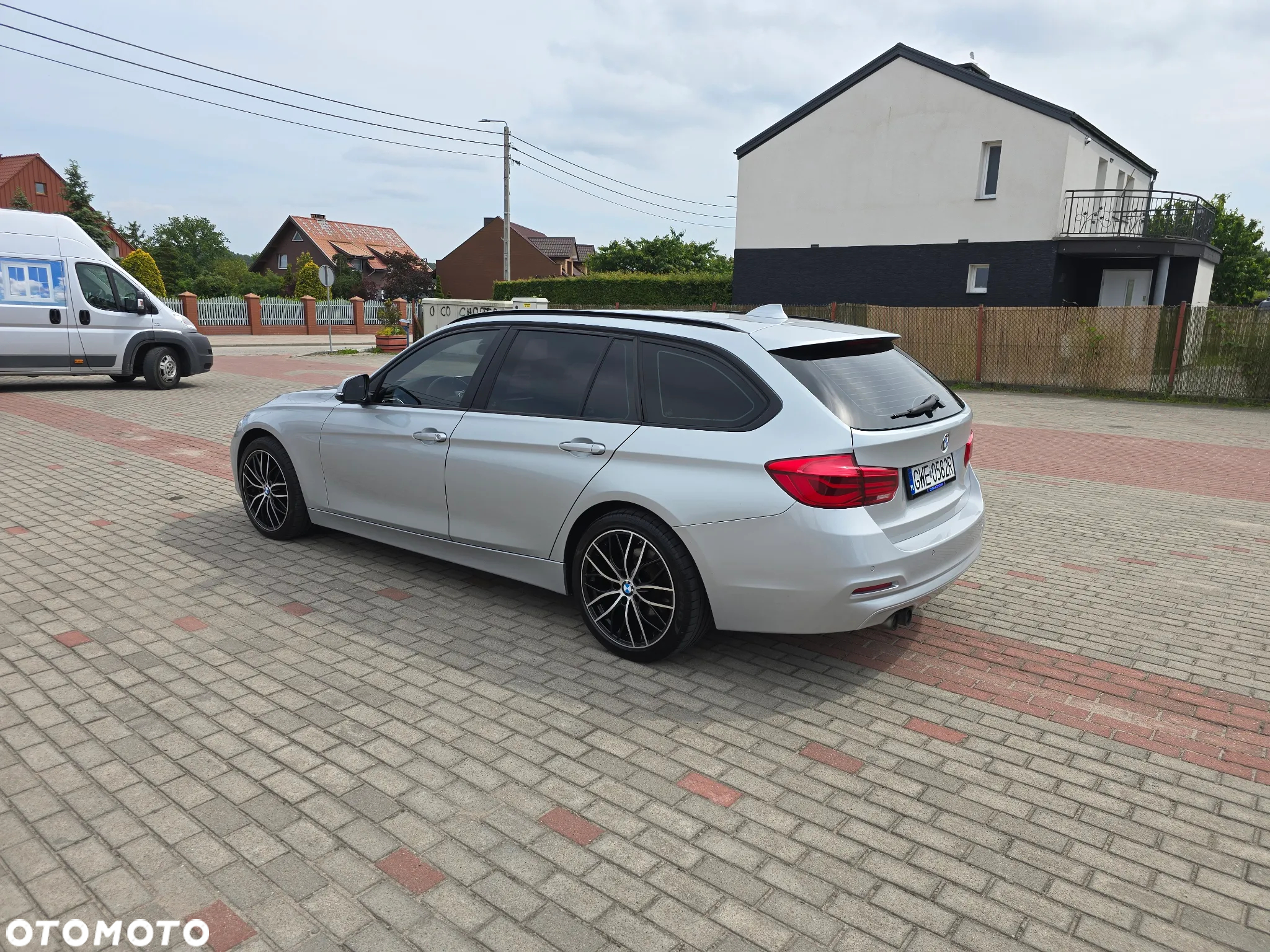 BMW Seria 3 320d xDrive Advantage - 5