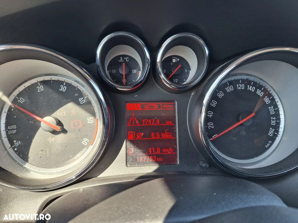 Opel Astra 1.6 CDTI ECOTEC Dynamic - 8