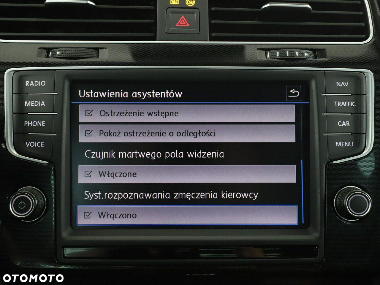 Volkswagen Golf 1.4 GTE Plug-In-Hybrid DSG - 26