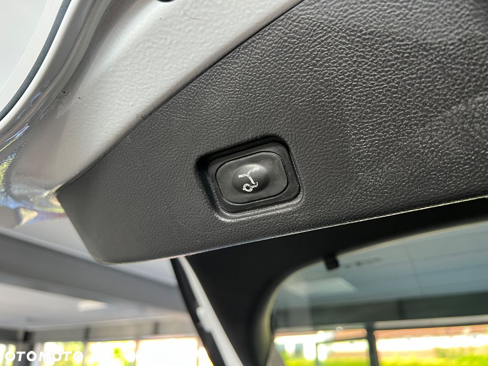 Ford Mondeo 2.0 EcoBlue Titanium - 16