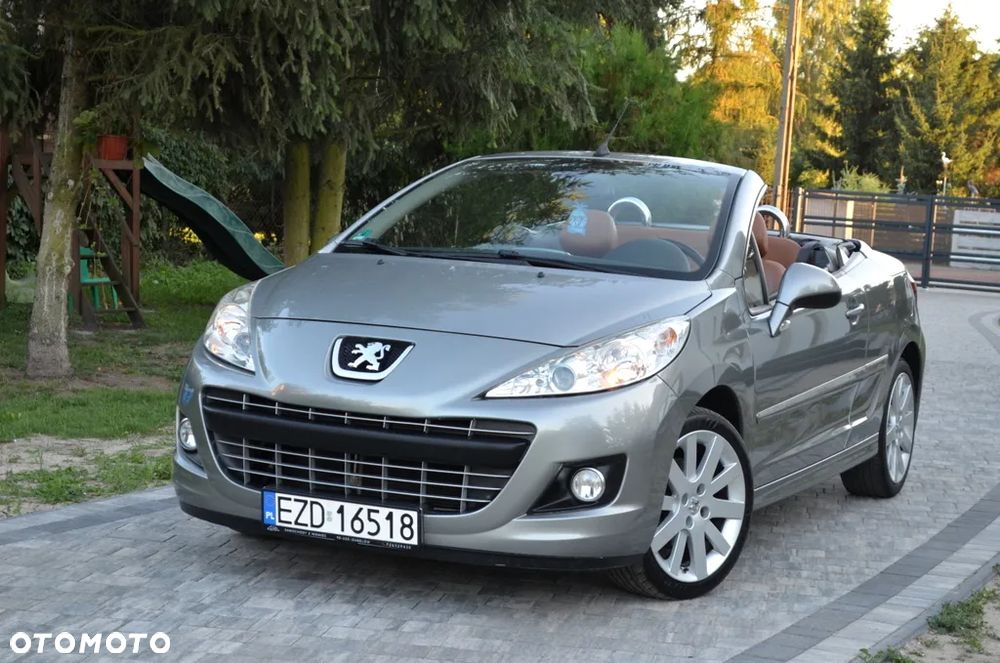 Peugeot 207 CC - 2
