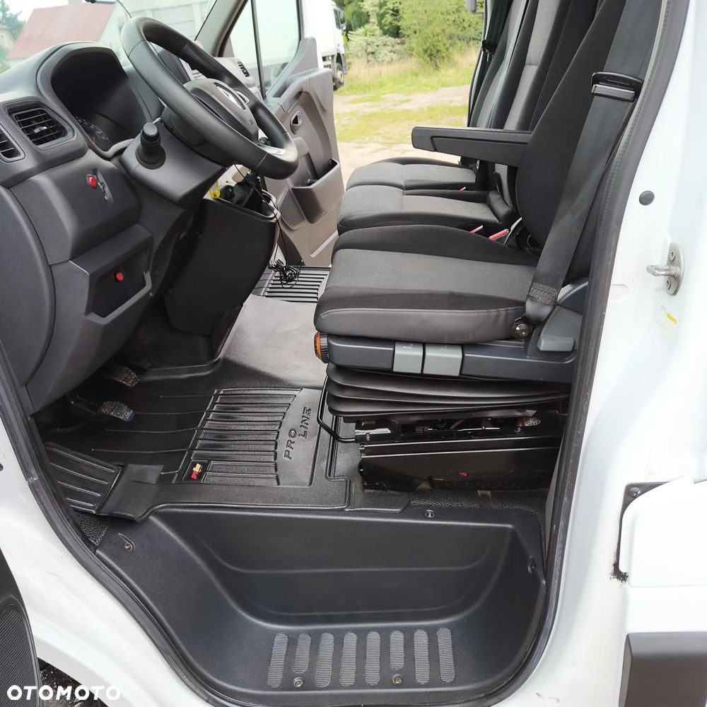 Renault Master - 22