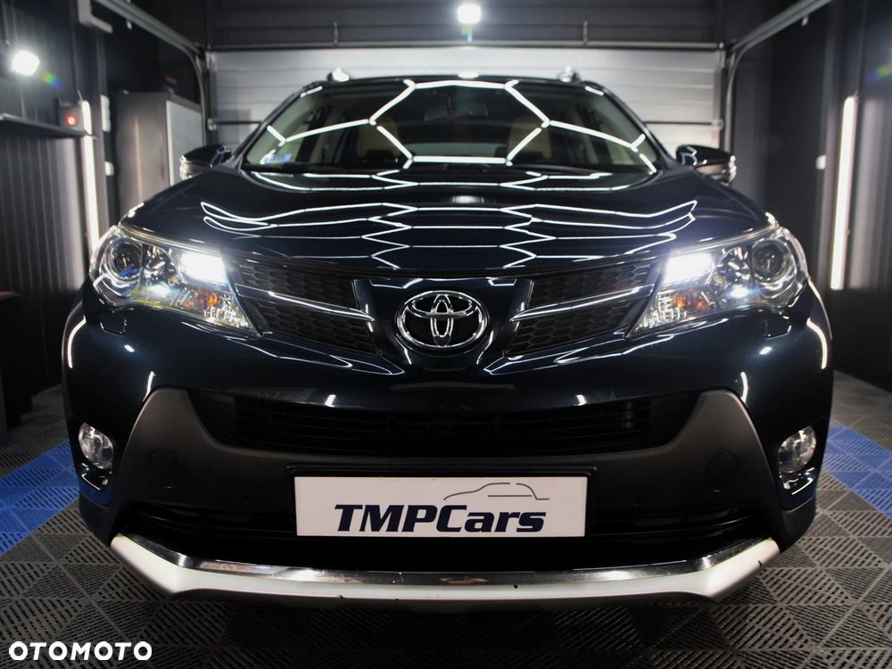 Toyota RAV4 2.0 D-4D Active - 12