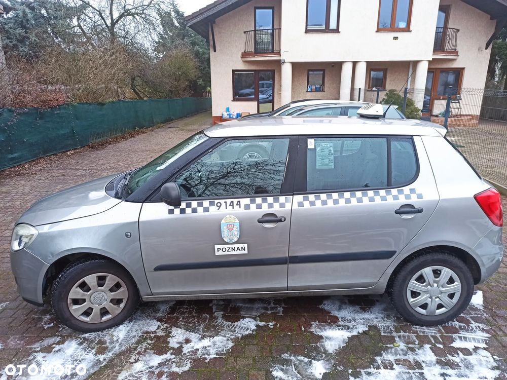 Skoda Fabia 1.2 HTP Classic - 2