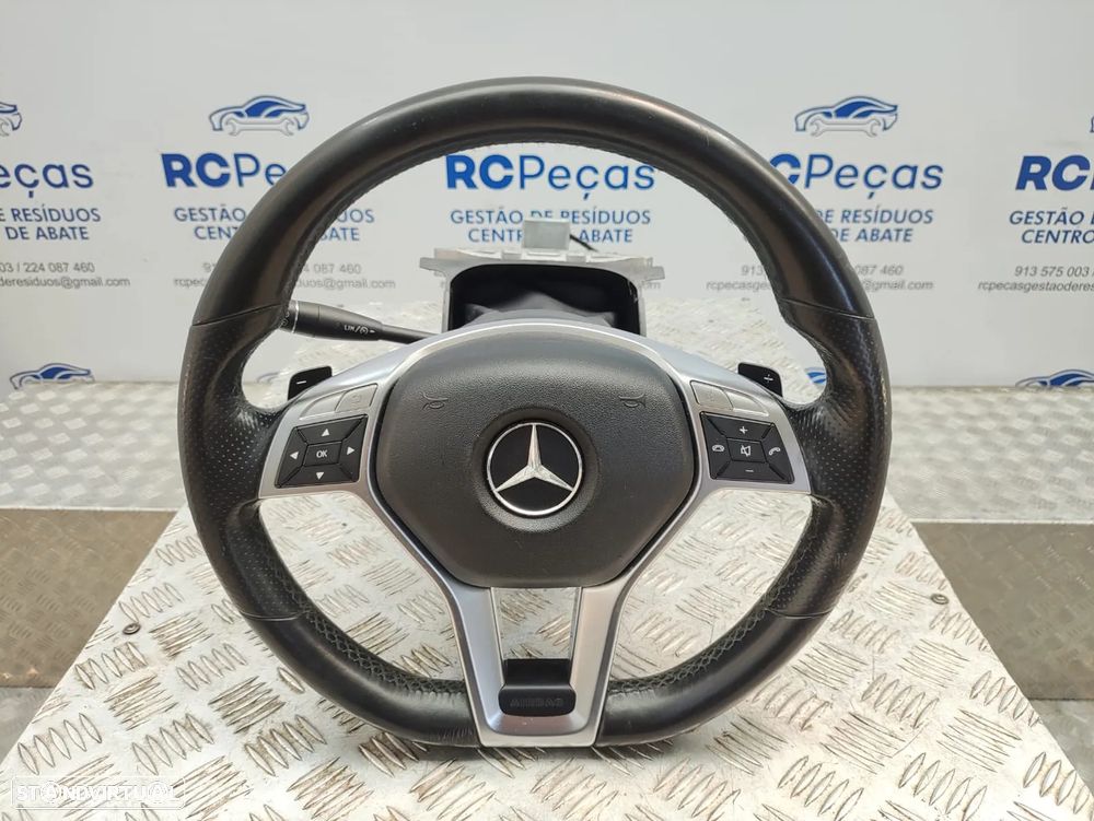 Volante Completo Flat Bottom em Pele Perfurada Original Mercedes Benz Class C W204 AMG Facelift Patilhas Multifunções - 1