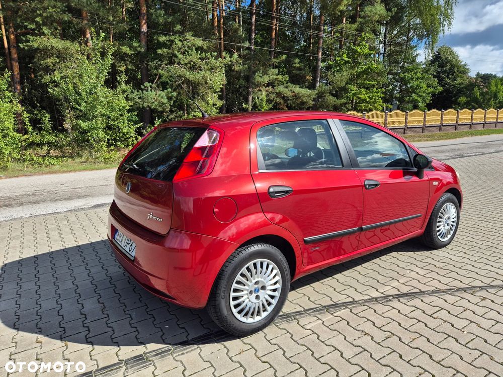 Fiat Grande Punto 1.4 8V Emotion - 20