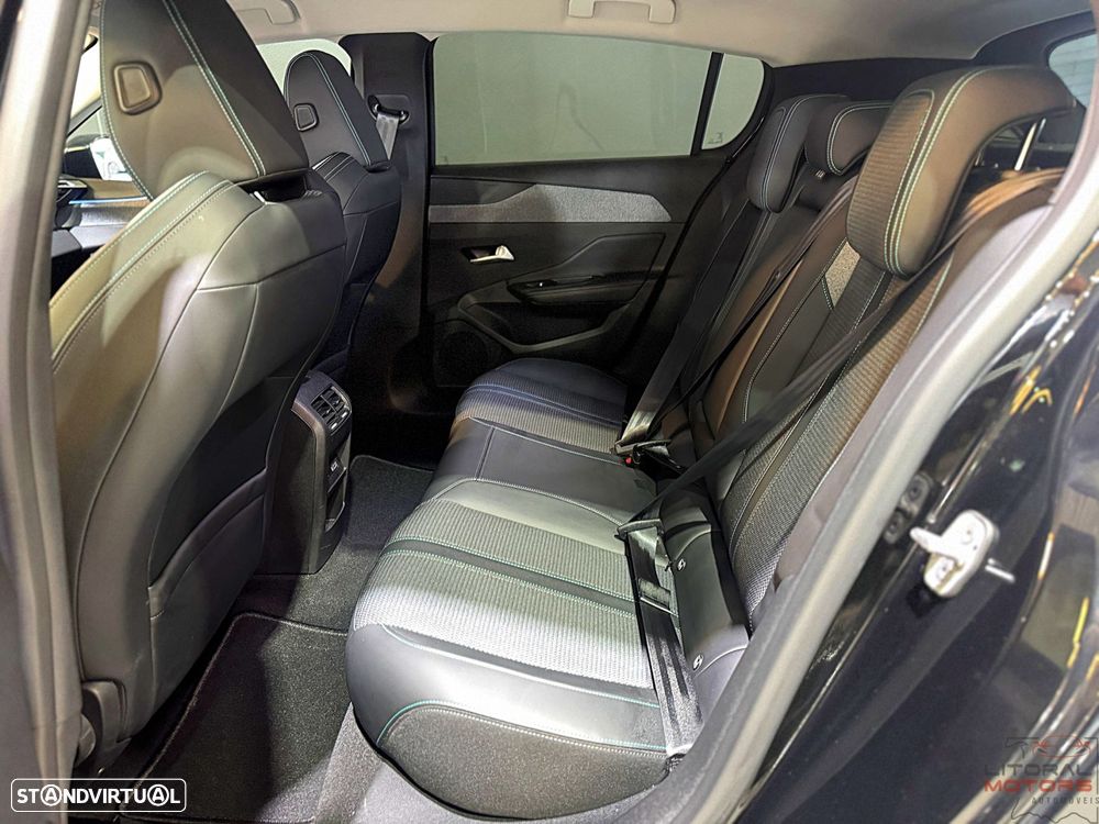 Peugeot 308 1.6 Hybrid Allure Pack e-EAT8 - 16