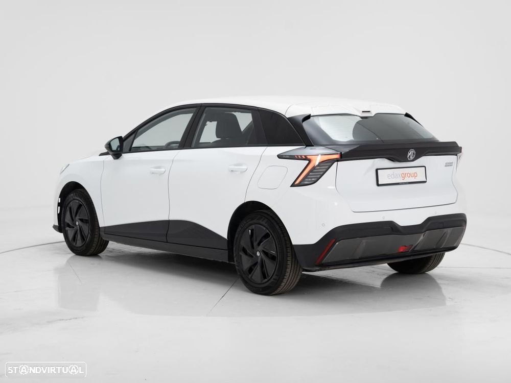 MG MG4 51 kWh Standard - 4