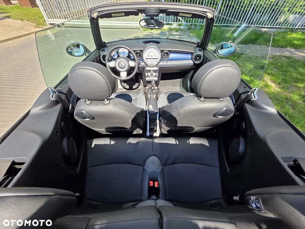 MINI Cooper Standard - 13