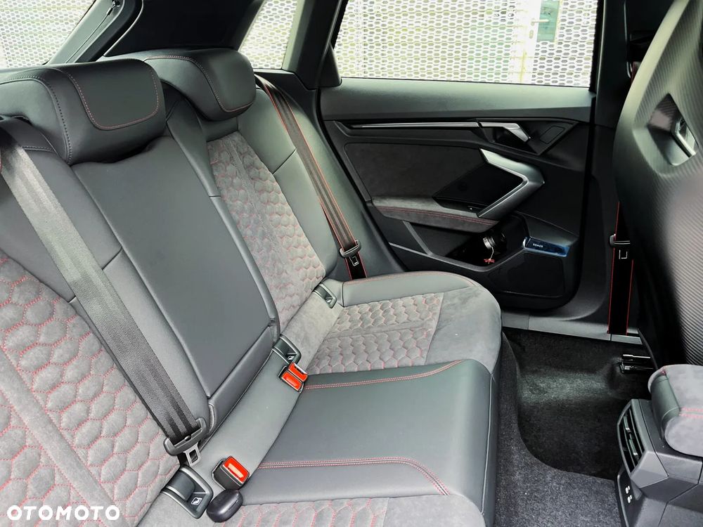 Audi RS3 Sportback TFSI Quattro S tronic - 12