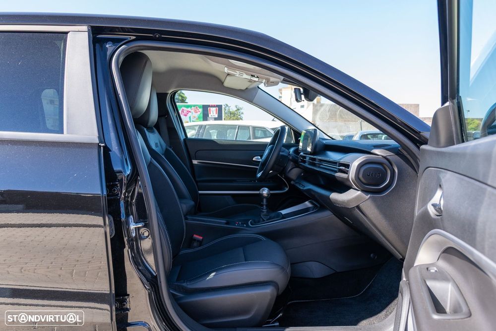 Jeep Avenger 1.2 GSE T3 Altitude - 15