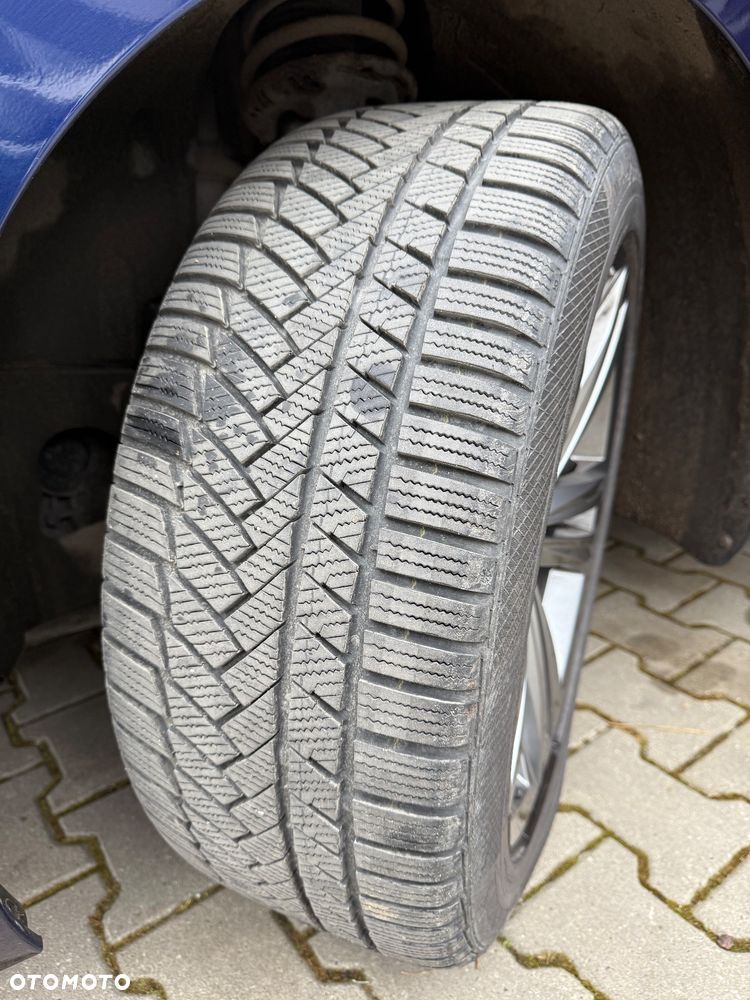 Volkswagen Arteon 2.0 TDI SCR DSG - 29