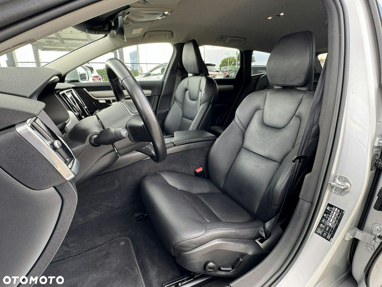 Volvo V90 - 23