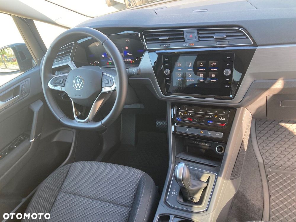 Volkswagen Touran 2026 photo 5