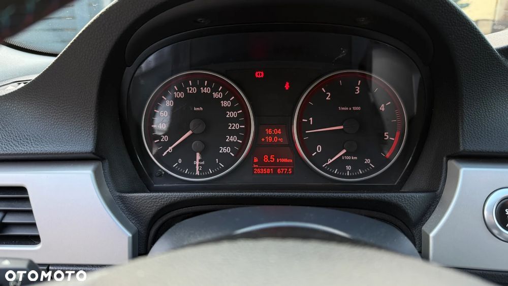 BMW Seria 3 330d - 9