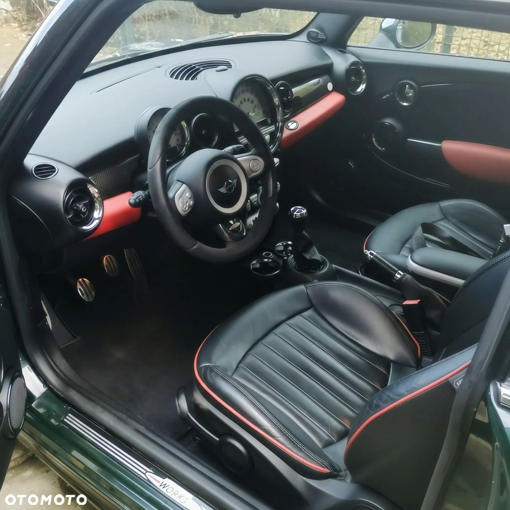 MINI Cooper John Works - 6