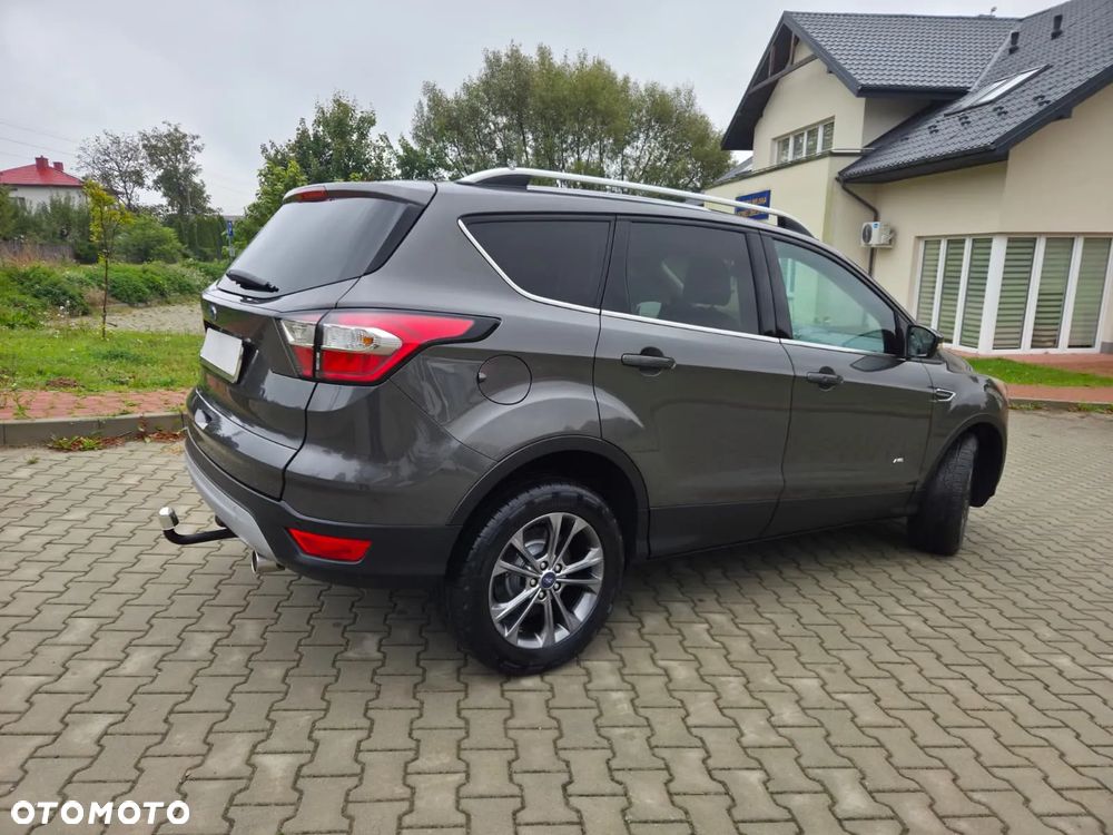 Ford Kuga 2.0 TDCi 4WD Trend - 5
