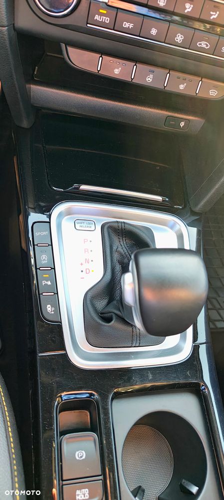 Kia XCeed 1.6 T-GDI L DCT - 12