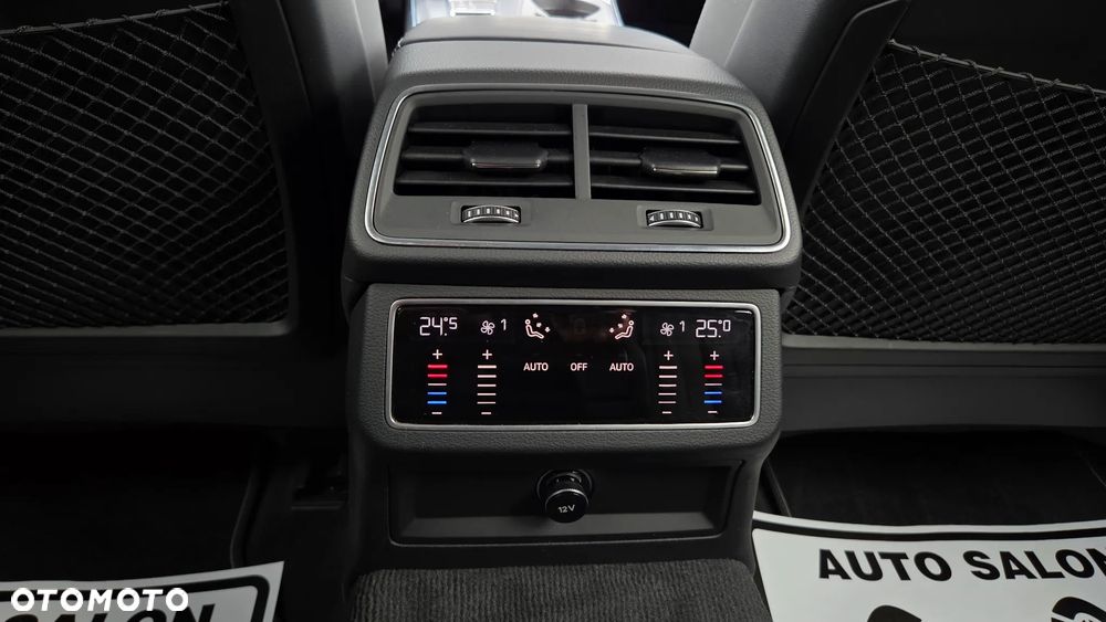 Audi A6 Avant 55 TFSI e quattro S tronic S line - 32