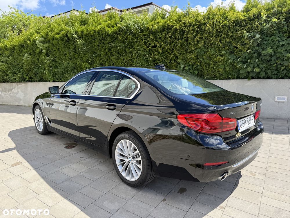 BMW Seria 5 520d xDrive Luxury Line - 21