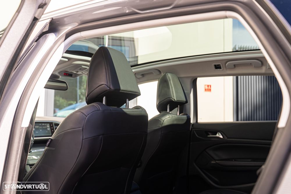 Peugeot 308 SW PureTech 130 EAT6 Stop & Start Allure - 24