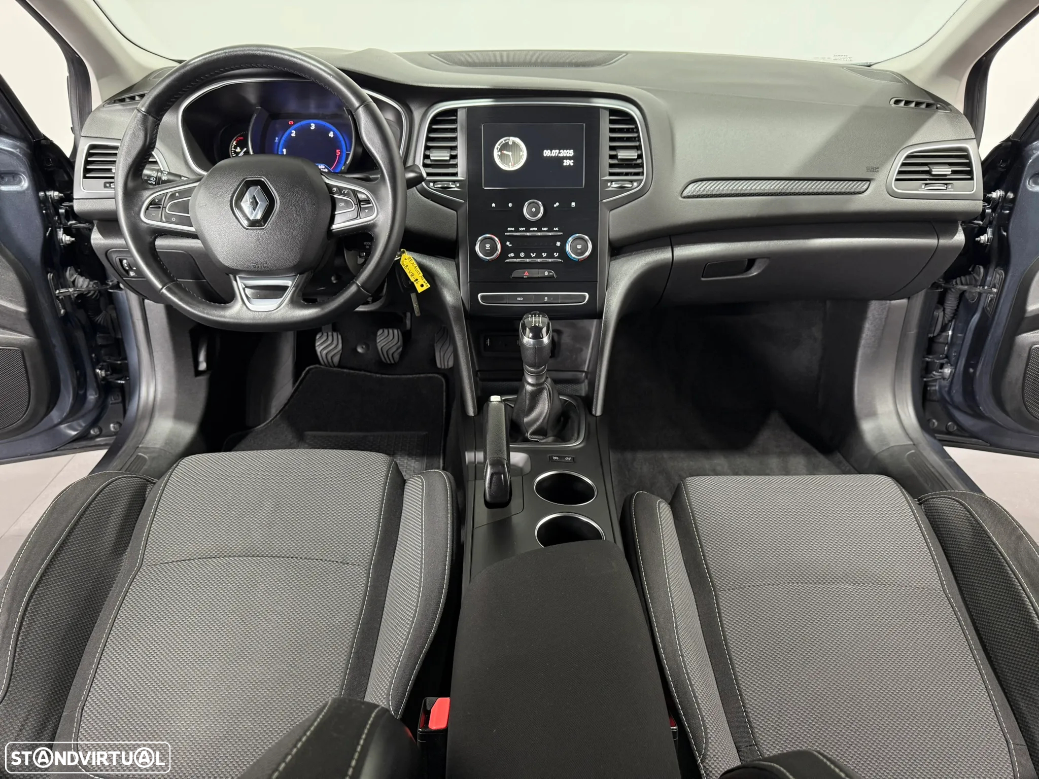 Renault Mégane Sport Tourer 1.5 dCi Limited - 19