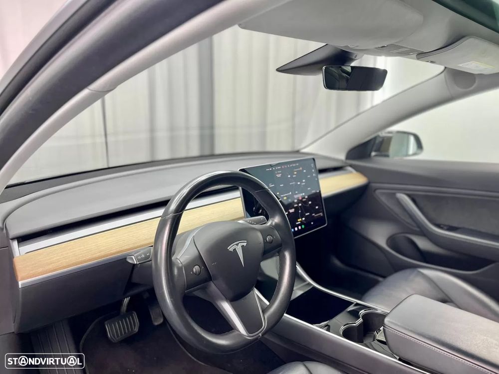Tesla Model 3 Long-Range Dual Motor AWD - 18