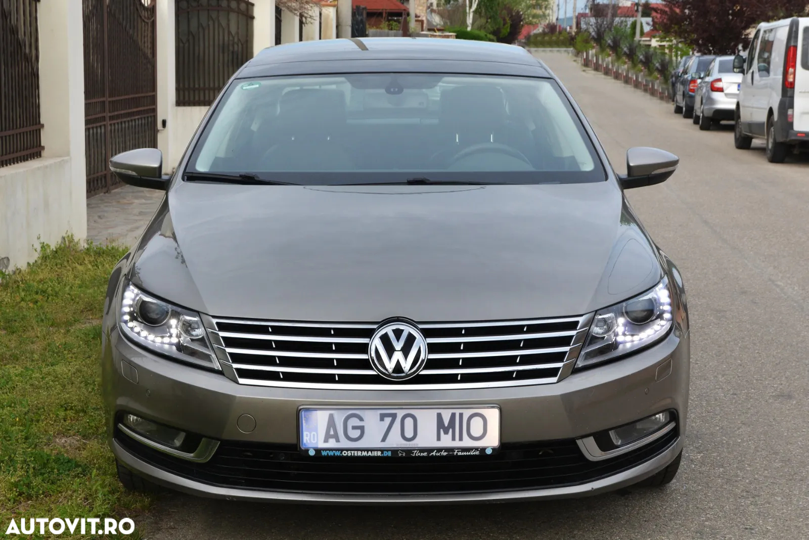 Volkswagen Passat CC 2.0 TDI 4Motion BlueMotion Technology - 9