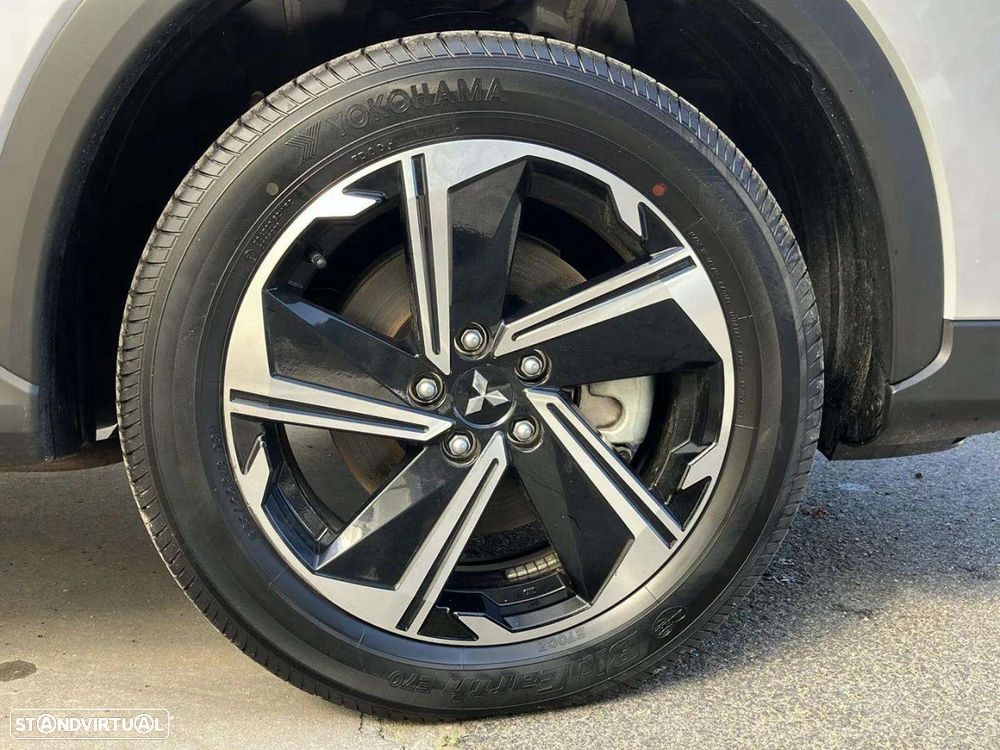 Mitsubishi Eclipse Cross 2.4 PHEV eMotion - 14