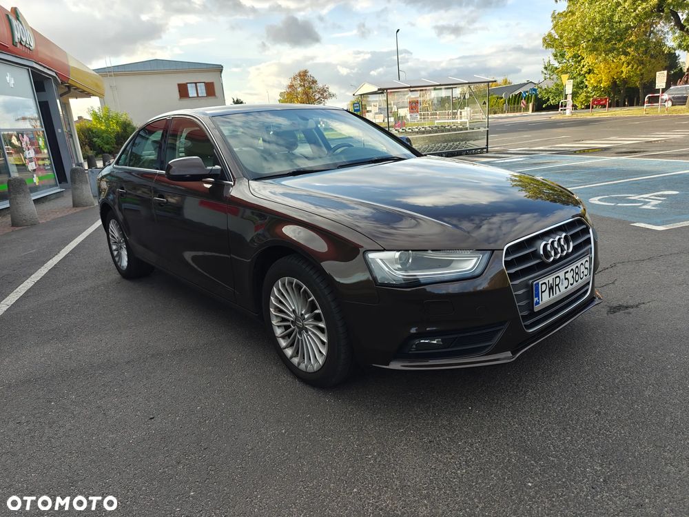 Audi A4 - 4