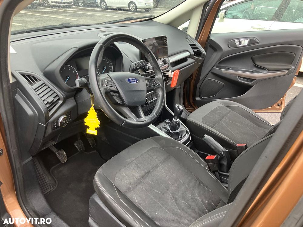 Ford EcoSport - 18