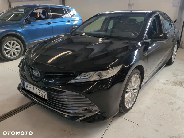 Toyota Camry 2.5 Hybrid Executive CVT