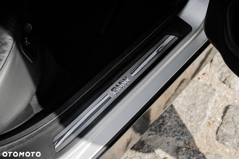 BMW Seria 7 750iL - 20