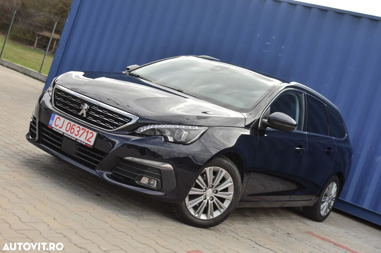 Peugeot 308 1.2 L PureTech Turbo S&S Allure Pack - 1