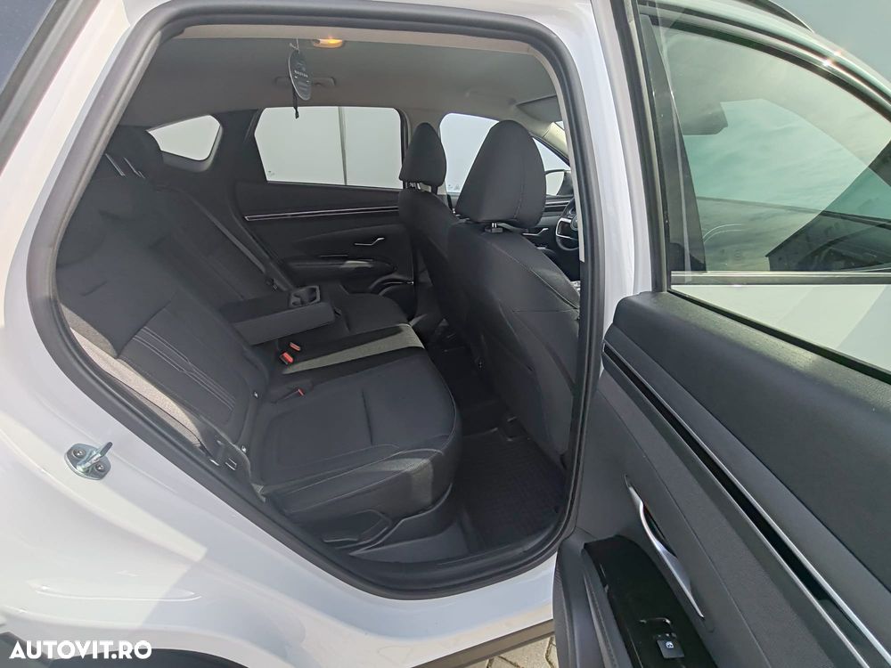 Hyundai Tucson 1.6 l 230 CP 4WD 6AT Style - 8