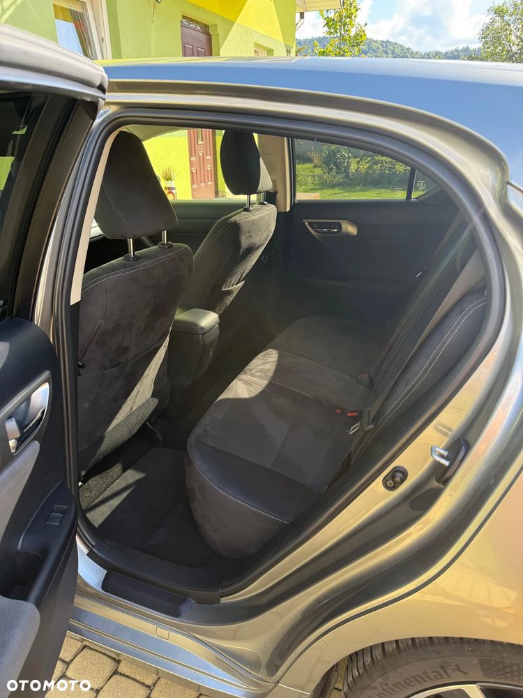 Lexus CT 200h Elegance - 11
