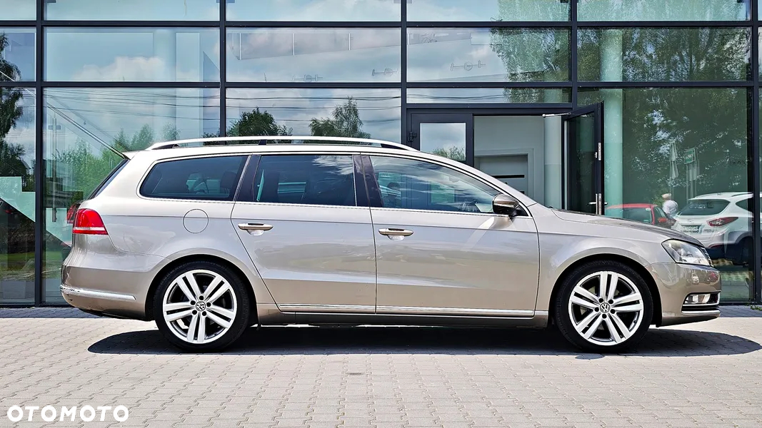 Volkswagen Passat 1.4 TSI BMT Comfortline DSG - 4