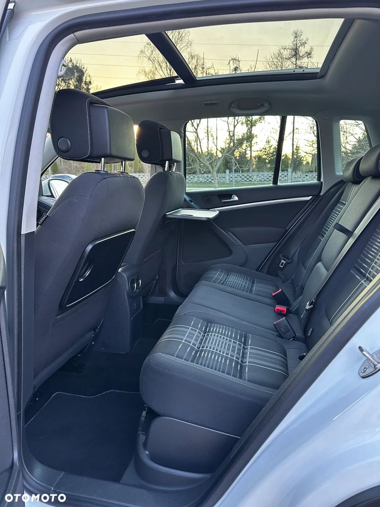 Volkswagen Tiguan 2.0 TDI SCR BlueMotion Technology Lounge Sport & Style - 7