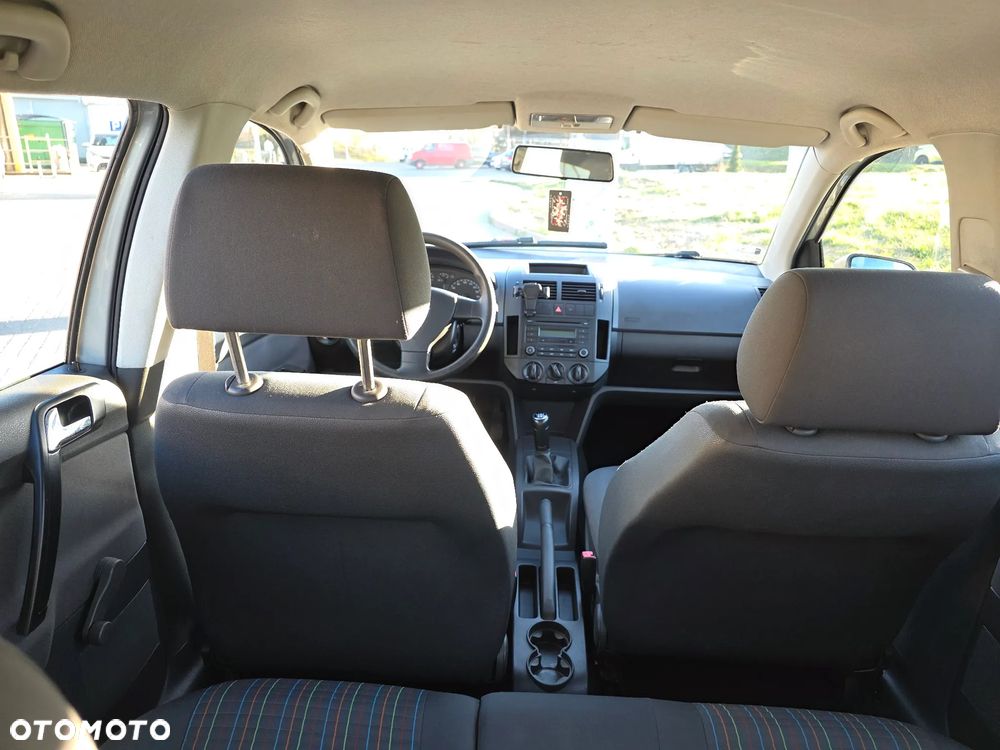 Volkswagen Polo 1.2 Trendline - 12