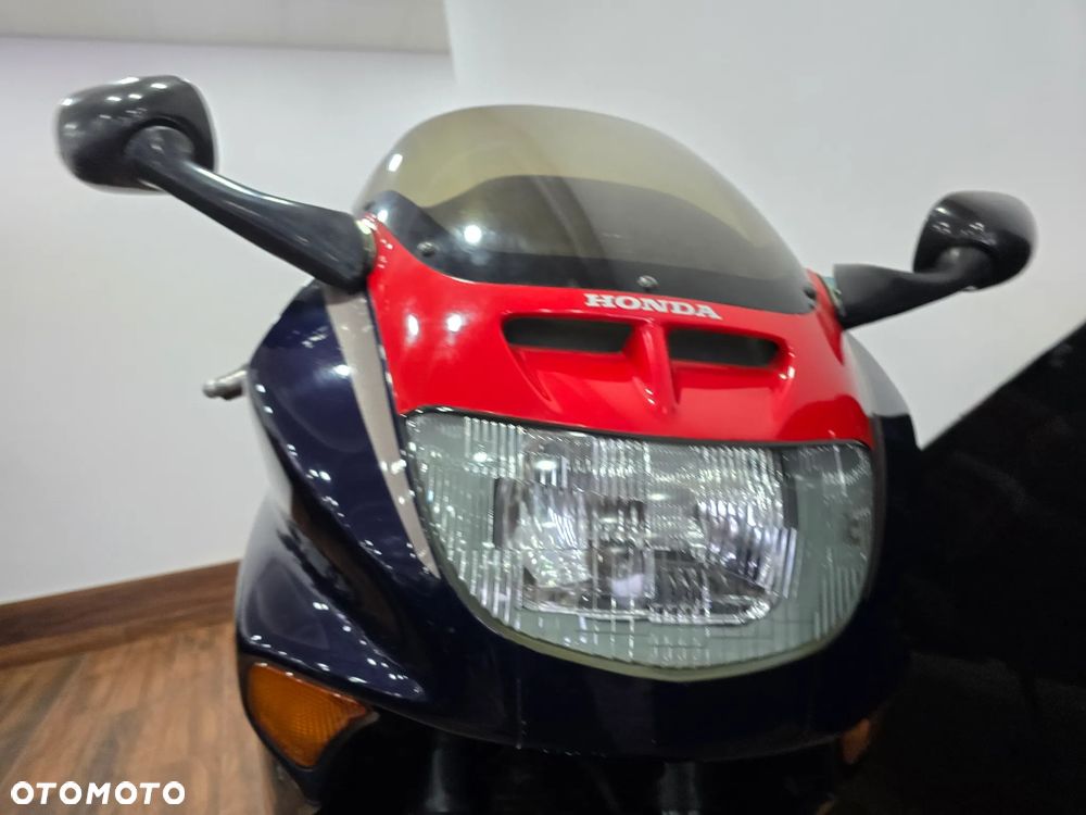 Honda CBR - 14